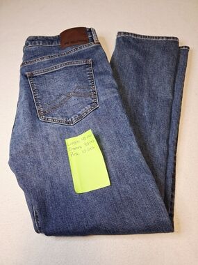 Windriver Slim Fit Men's Jeans in Medium Blue Denim